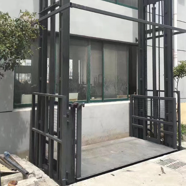 武强5吨室外升降货梯